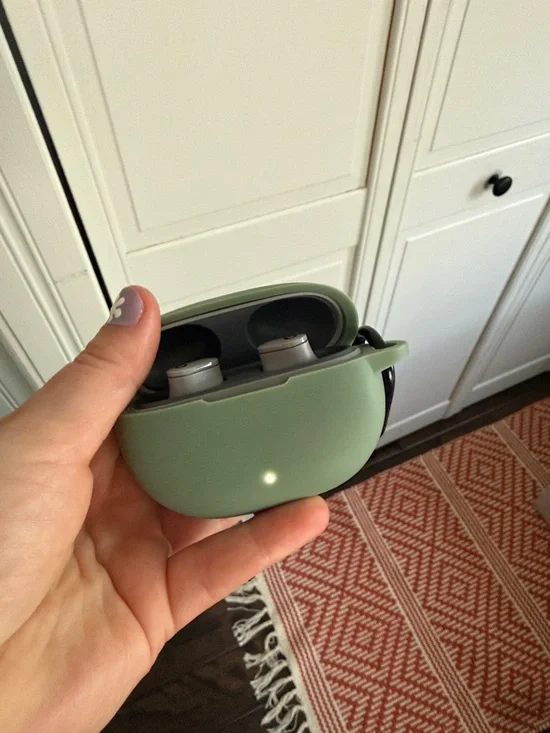 Beats Studio Buds - Grey WITH case - Picture 6 of 8